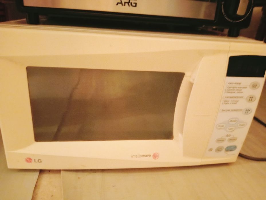 Микроволновка LG
