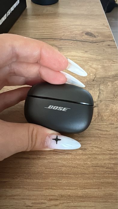 BOSE K50 ULTRA earbuds