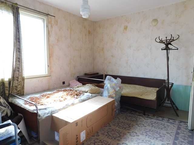 Продава се Етаж от къща в Търговище, Център - 115 кв.м за 998 €/кв.м - Снимка #9