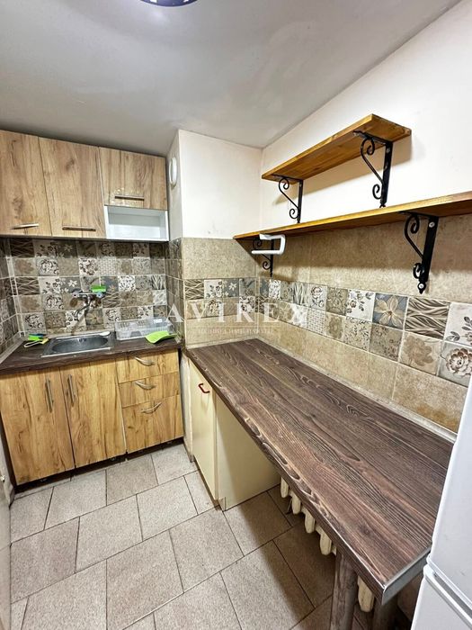 Продава се Двустаен апартамент в Пловдив, Кършияка - 51 кв.м за 900 €/кв.м - Снимка #2