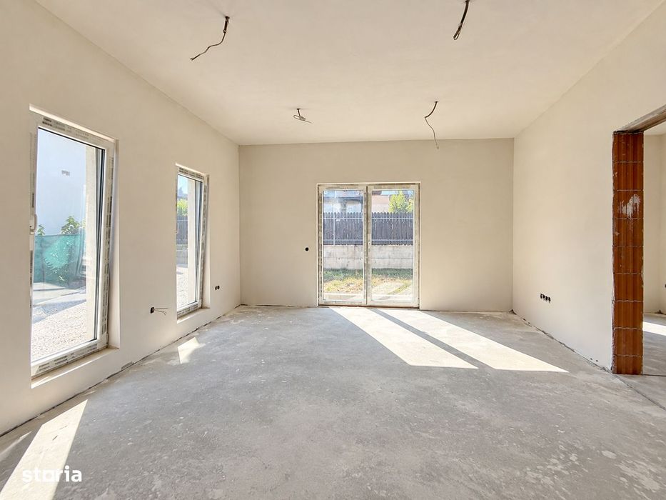 Casa Pe un Nivel - SU 90MP I Teren 490MP - la Intrare in Campenesti