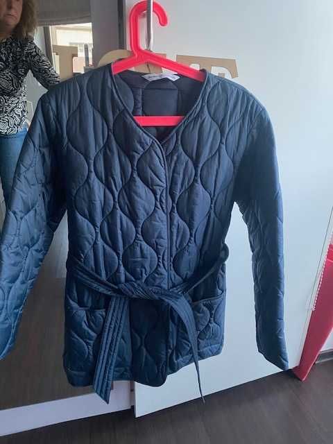 Jacheta Barbour by ALEXACHUNG marimea S, in stare perfecta.