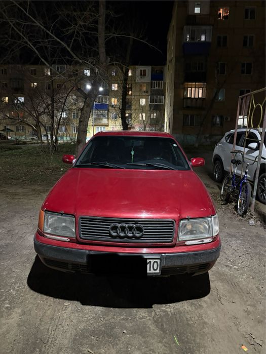 Продам ауди 100 с4