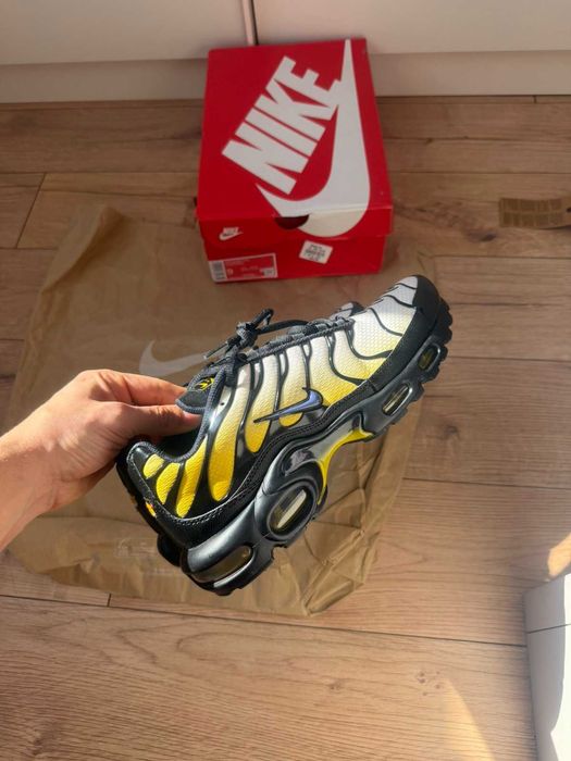 100% Оригинални Nike Air max Plus в размер 42.5-27см - без коментар