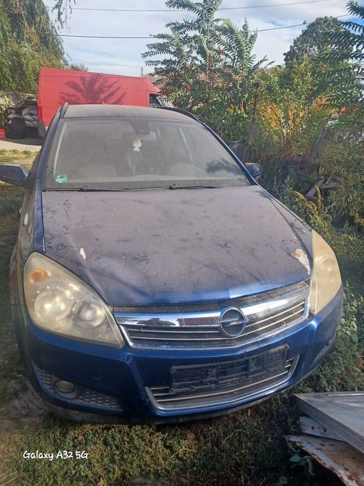 Vând Opel 1.9 d motor funcțional totul funcțional