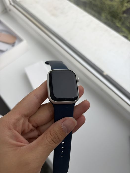 Apple Watch Series 9, 41 мм