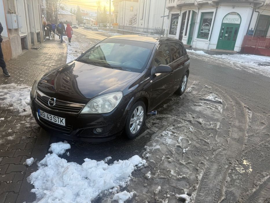 Opel Astra H 1.9 120cp