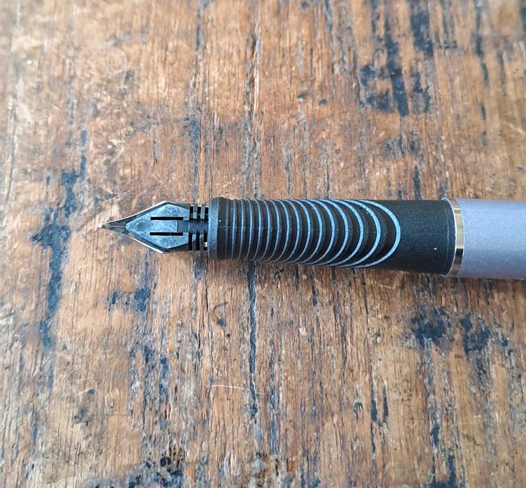 писалка Sheaffer Шефер Agio светъл люляк мат с перо размер M Германия