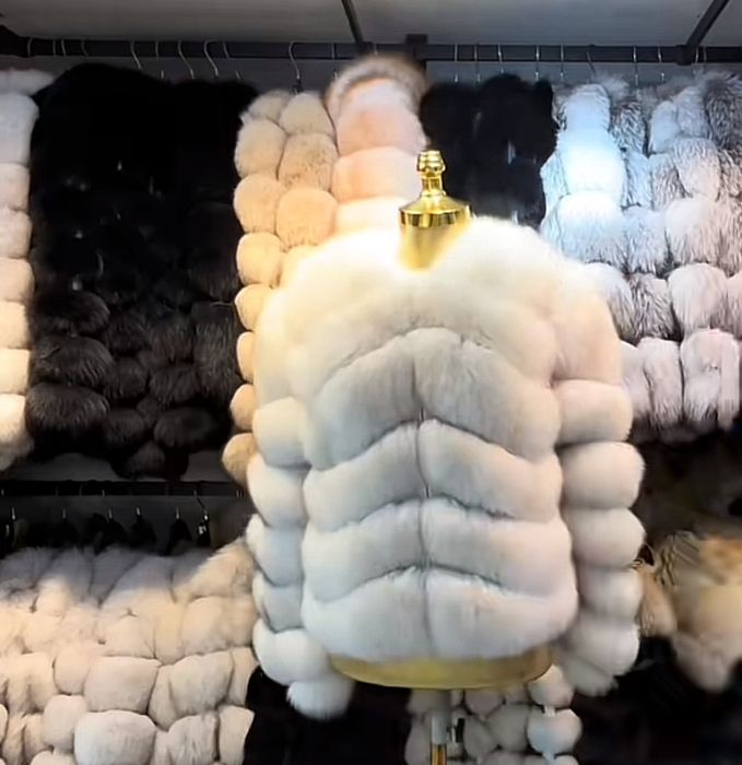 Haină de Blană Noi