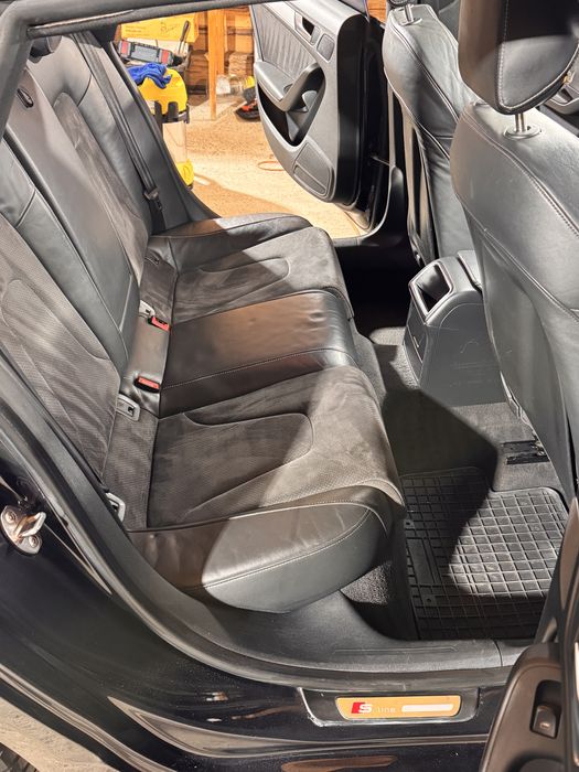 Vând Audi A5 2.0 tdi Quattro 2011 190.000 km