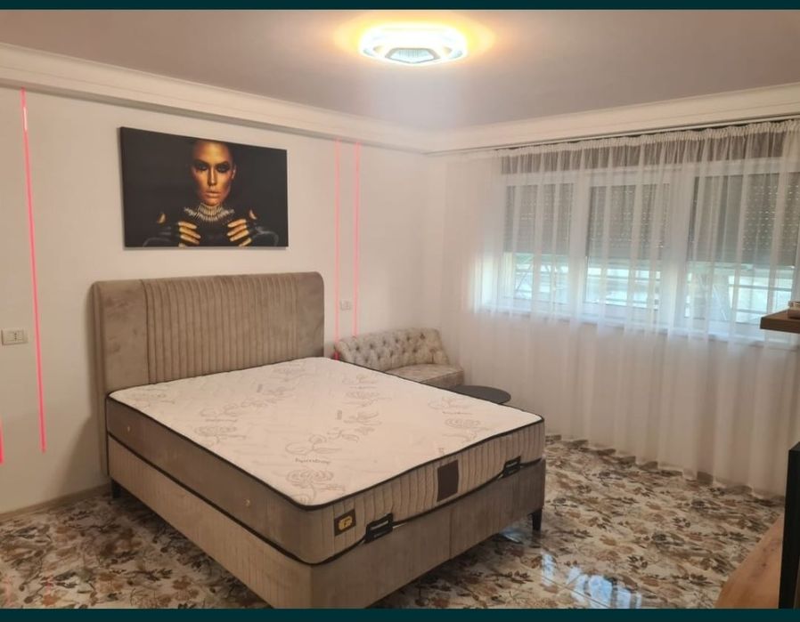 Vând garsoniera Lujerului