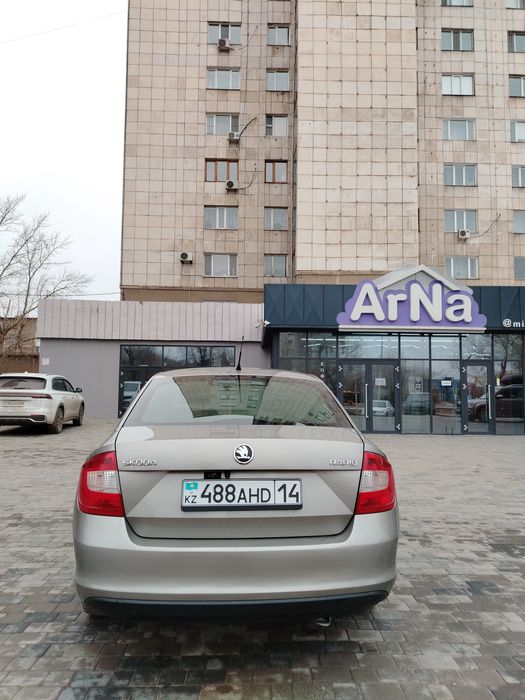 Шкода Рапид 2014г обмен  предлогайте варианты