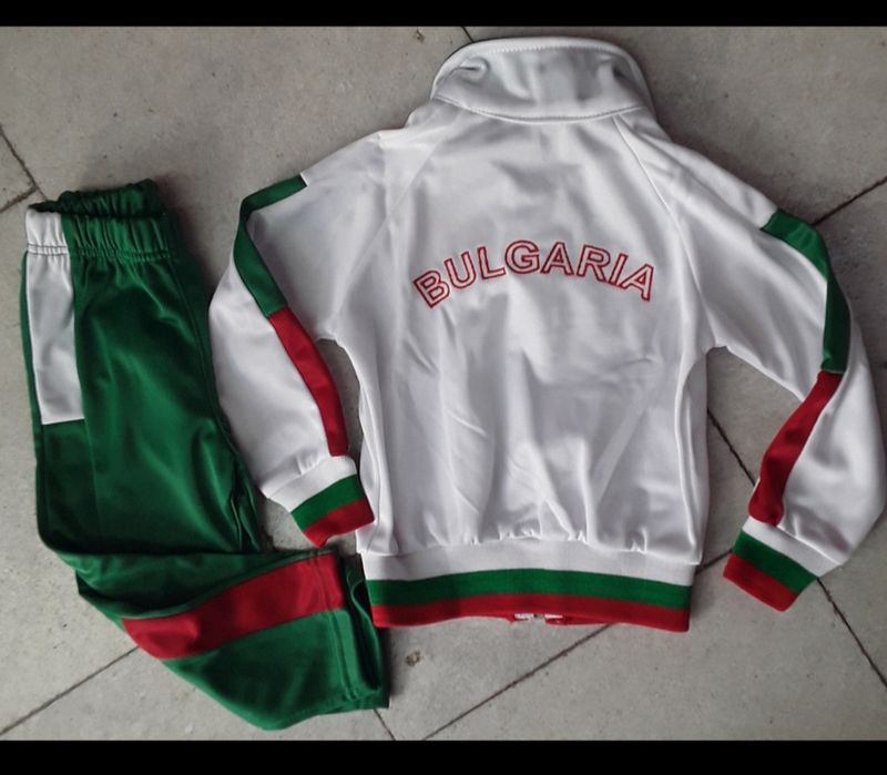 България детски и детско юношески екипи анцузи