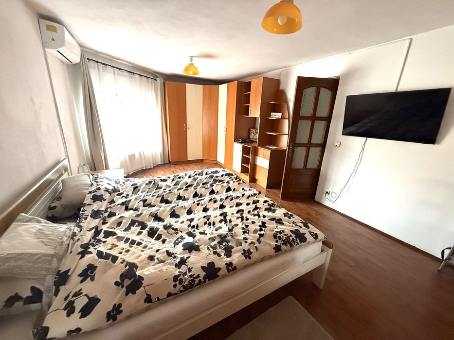 Casă de vânzare in Lazaret