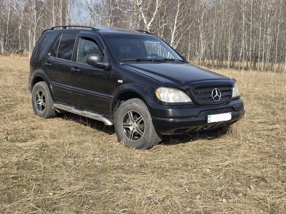 Мерседес бенц МЛ 320