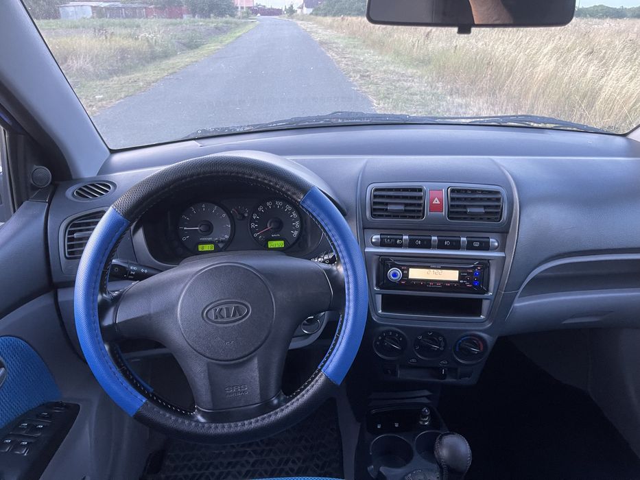 Kia Picanto EX, excelenta pentru oras