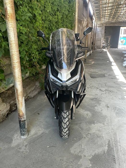 V Max srochna skuter narxini kelishamz