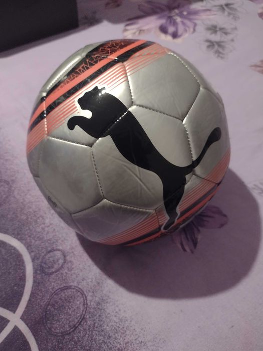 Футболна топка Puma
