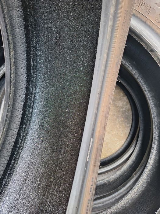 215/50/19  Топ състояние