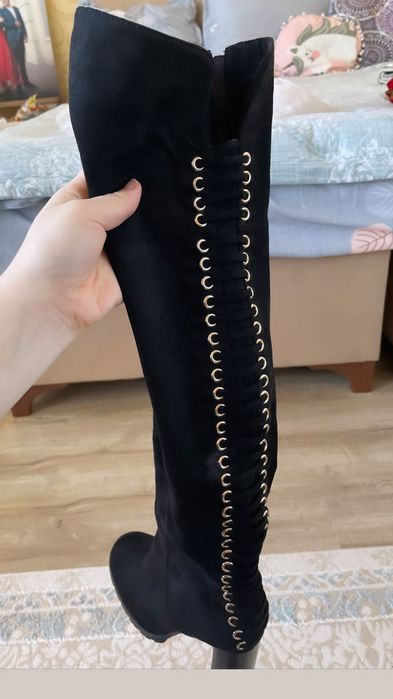 Обувь сапожка в отличном состоянии