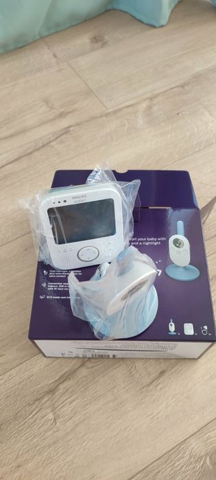 Philips SCD845/52 бебефон с камера и екран