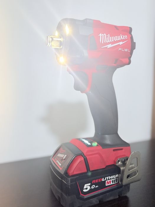 Milwaukee M18 FIW2P12-502X – Cheie de impact compactă 1/2” FUEL – NOUĂ