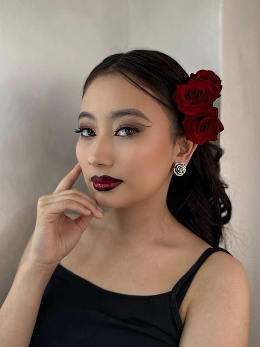 Макияж и укладка от 5000