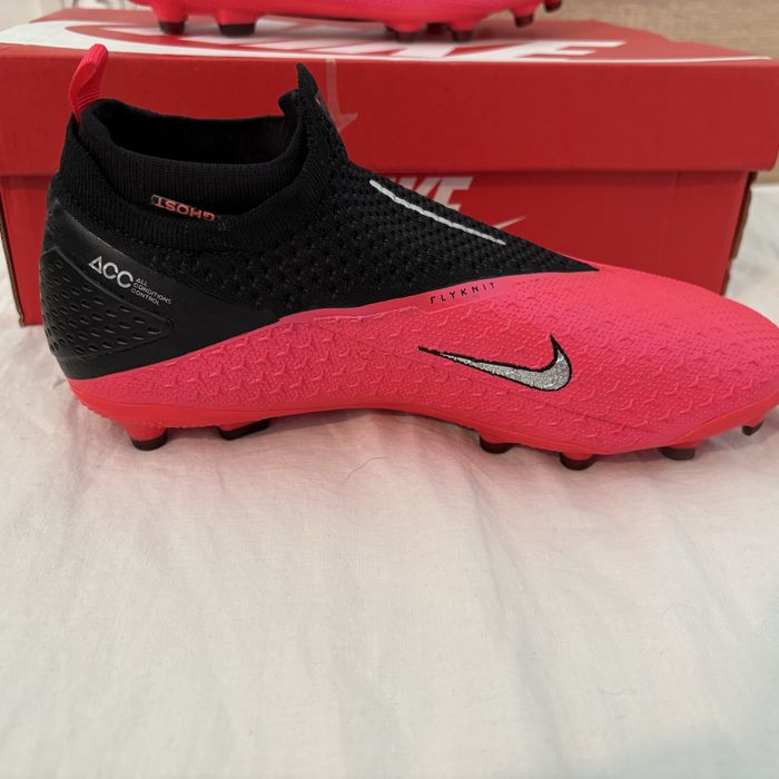 Бутонки Nike 38 номер нови