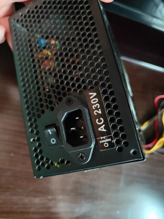 Продам блокпитяния GameMax gm 500se