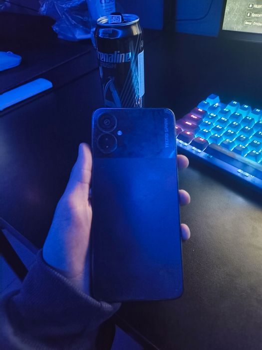 Продаю Tehni spark 9 pro