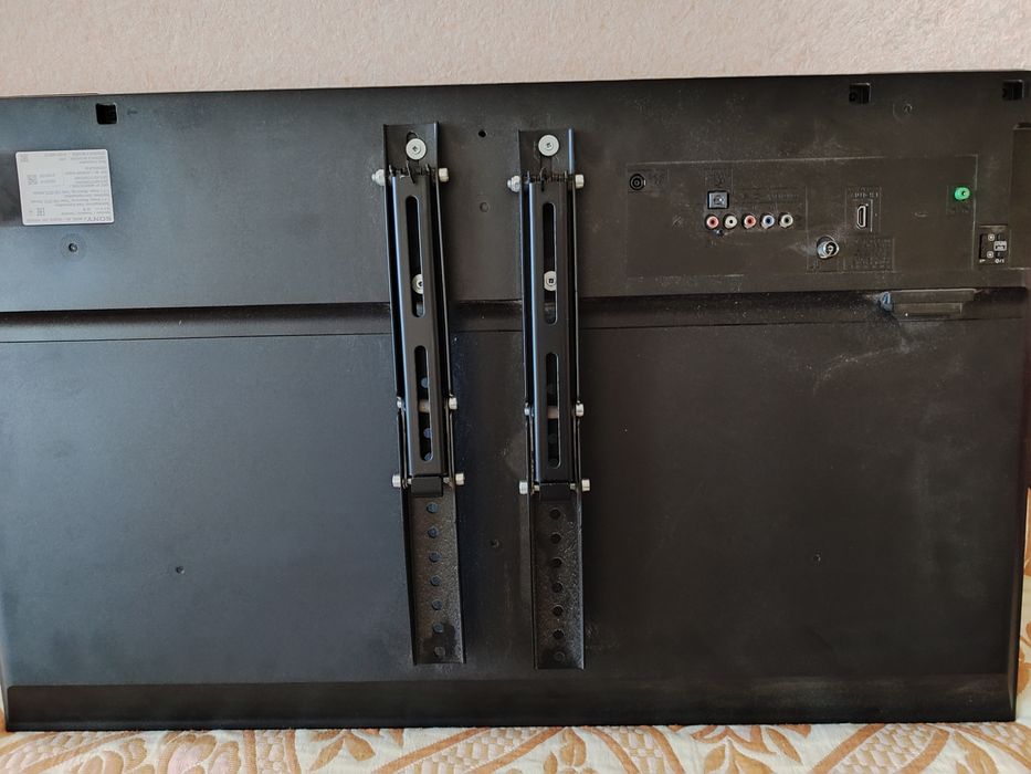 Телевизор Sony model KDL-40R3538