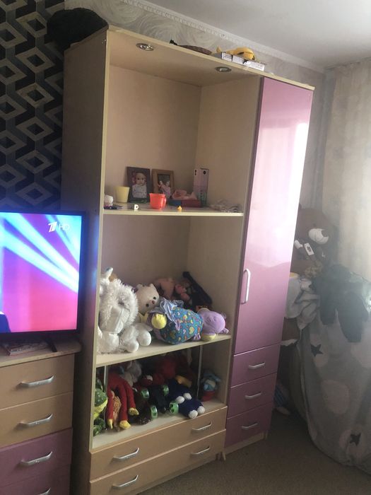 Продам шкафы , шкаф с кроватью