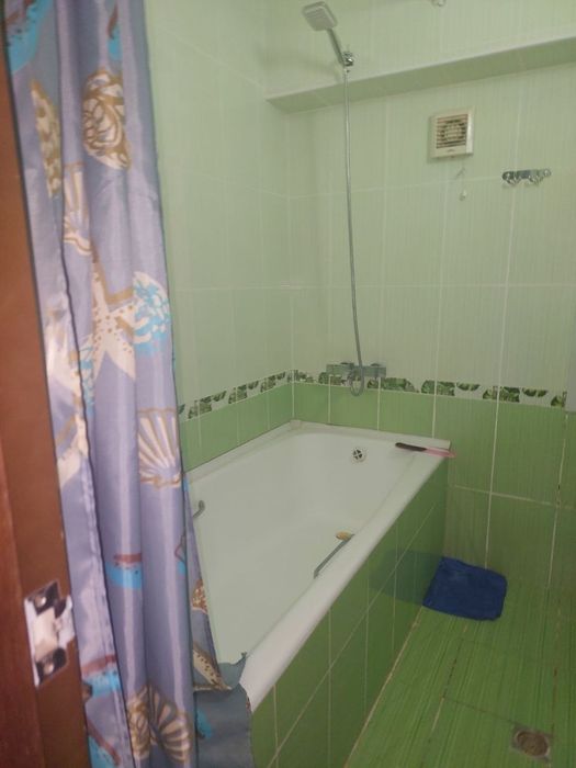 Продаётся 4х комнатная квартира на Дружбе Народов