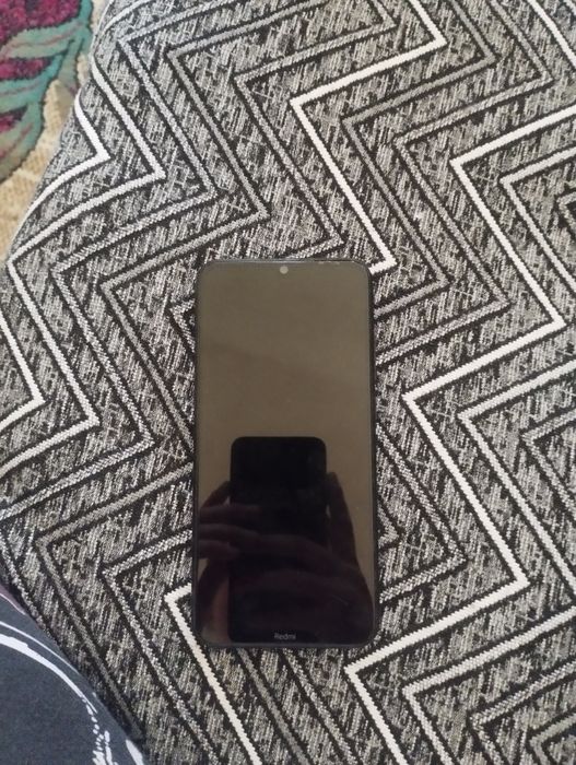 Продам Redmi Note 8