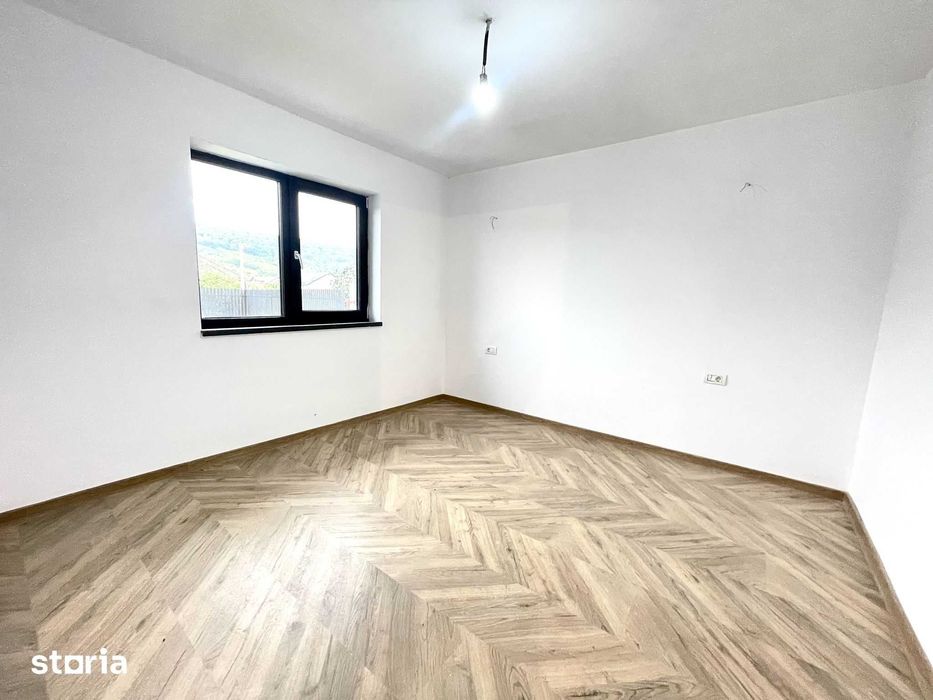 Casa vânzare sau schimb apartament Hemeiusi