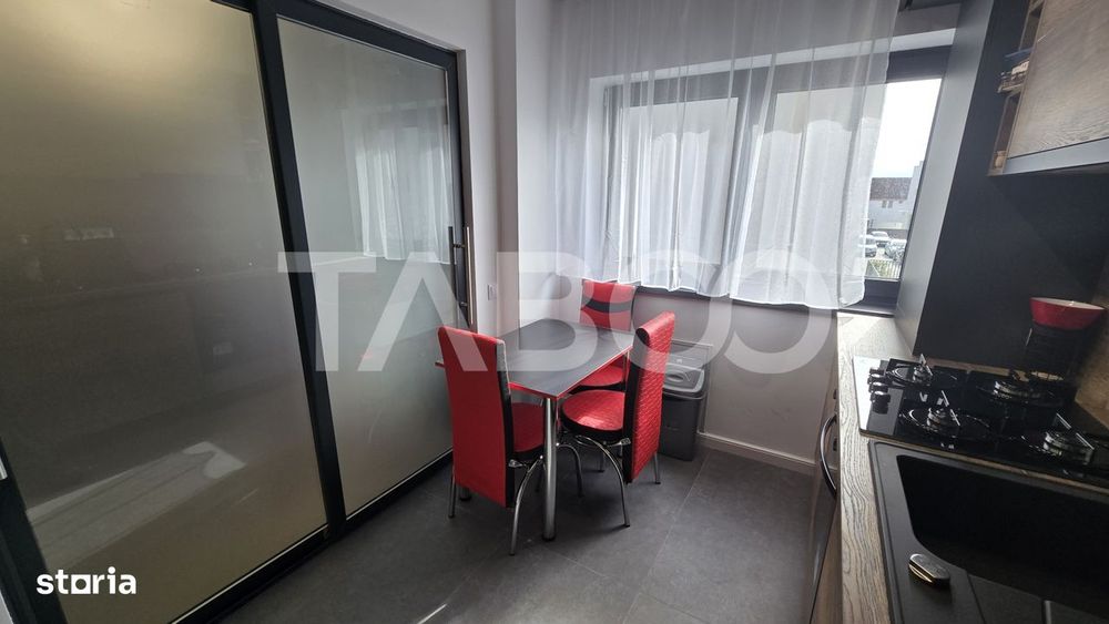 Apartament de vanzare 54mp 3 camere decomandate in zona Selimbar Sibiu — fotografia 3