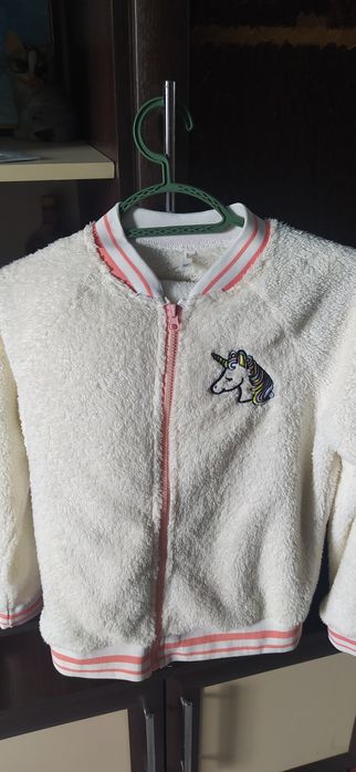 Продам костюм новый