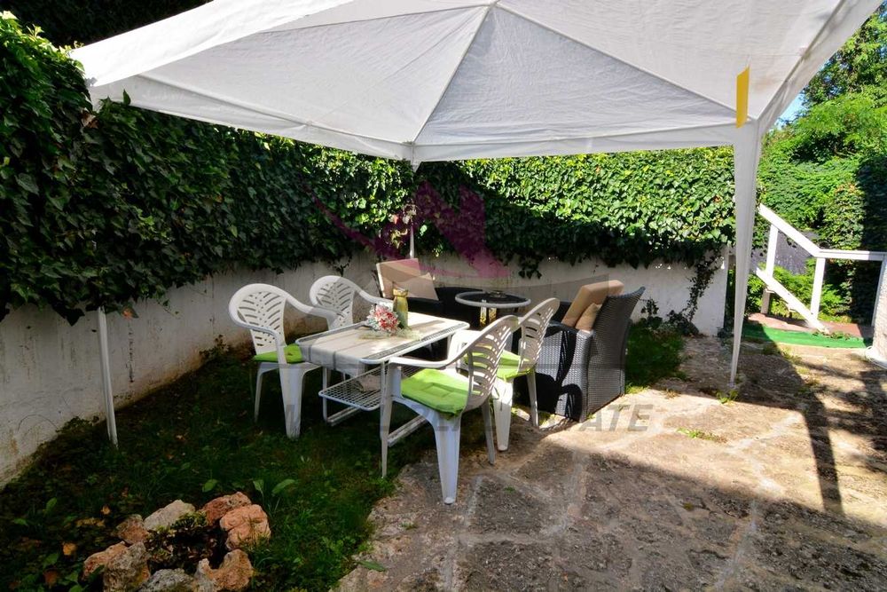 Дава се под наем Двустаен апартамент в Варна, Бриз - 60 кв.м за 400 € - Снимка #4