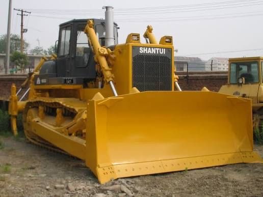 Arenda buldozer Shantui sd 32