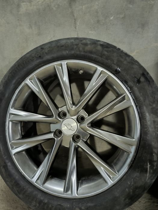 Diska balon 215/45/17R