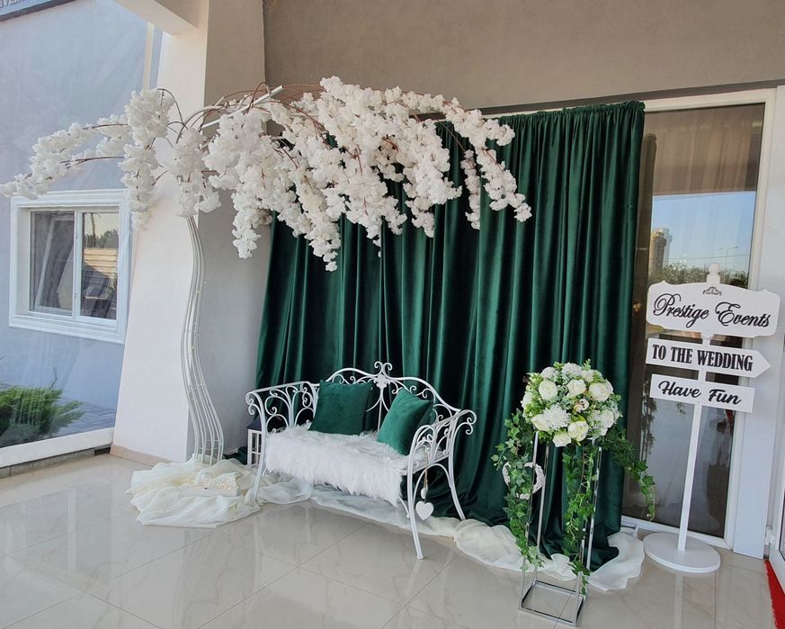 Foto Decor Evenimente, Aranjamente masa, Decor cununie, Covor rosu