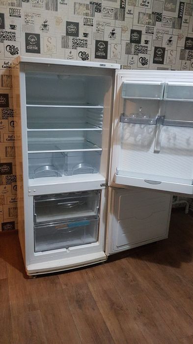 Продам холодильник
