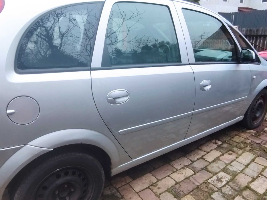 Vând Opel Meriva 1.7 disel