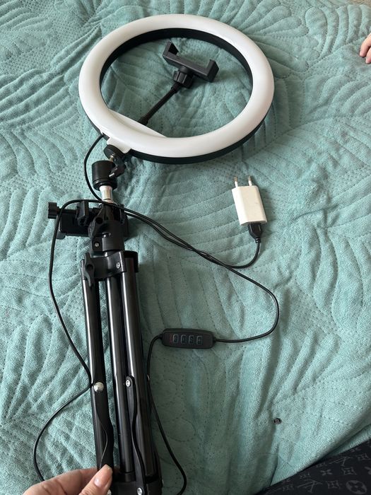 Лампа с штативом