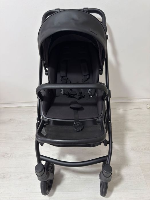 Carucior negru Anex E-Type 2in1 + Scoica Cybex Aton 5