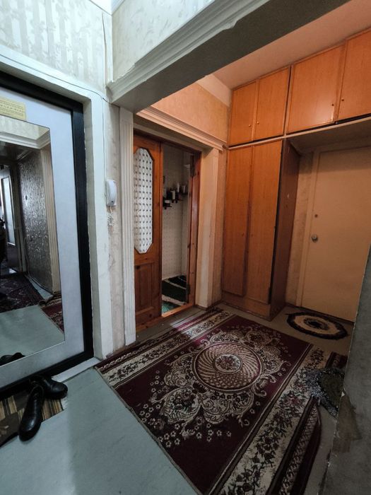 Продаётся 3/3/9 Буюк ипак йули метро