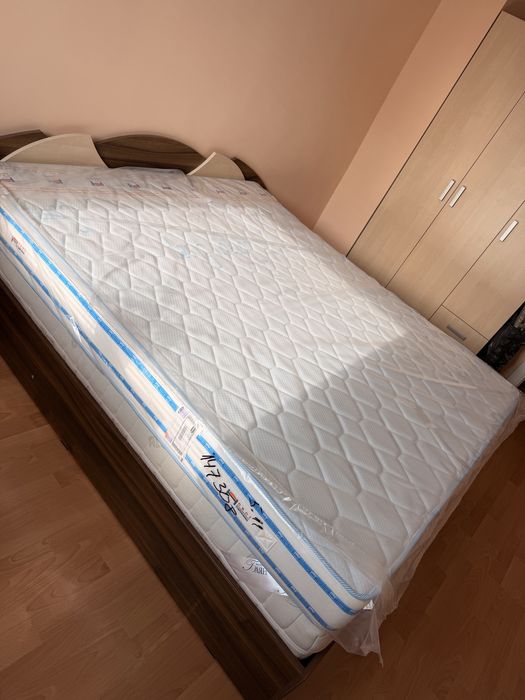 Чисто нов матрак 164 на 190