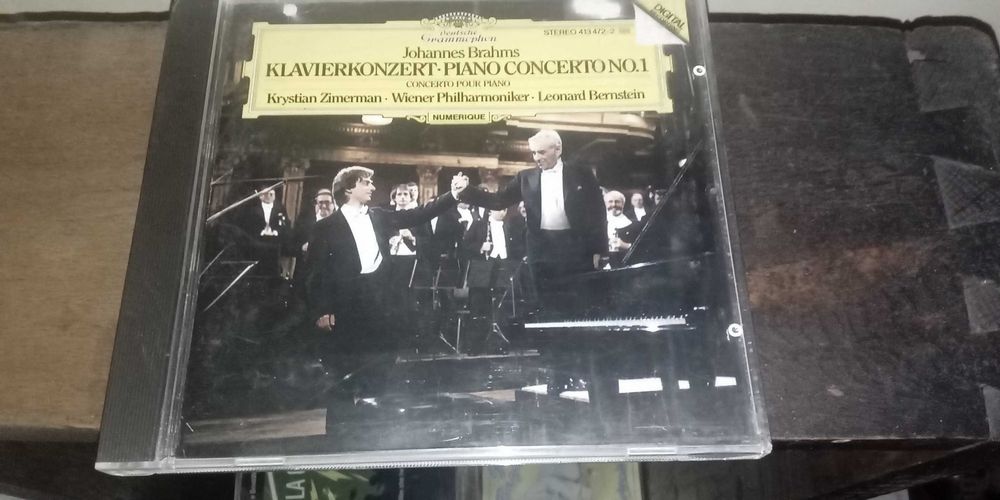 Продавам 2 тройни и 2 единични оригинални диска с класическа музика