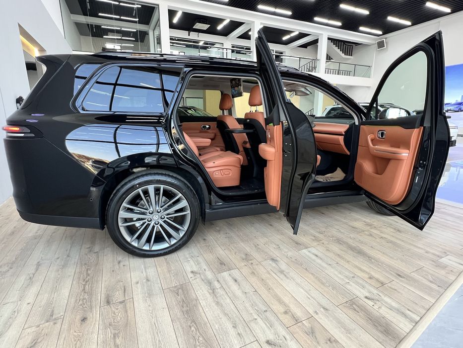 Leapmotor C16 Gibrid Full 2025yil  2 позиция, доп опция