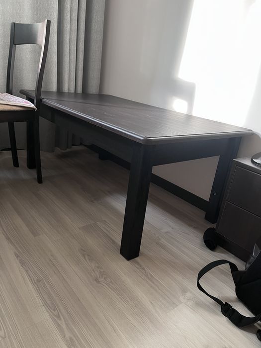 Продам маленький стол